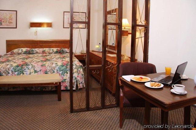 Hotel Premier Saltillo Coahuila Pokój zdjęcie